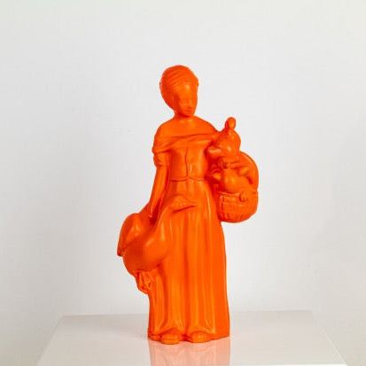 Gänseliesel in Orange – Figur aus Kunststoff mit UV-Schutzlack, ca. 40 cm hoch, Göttinger Wahrzeichen